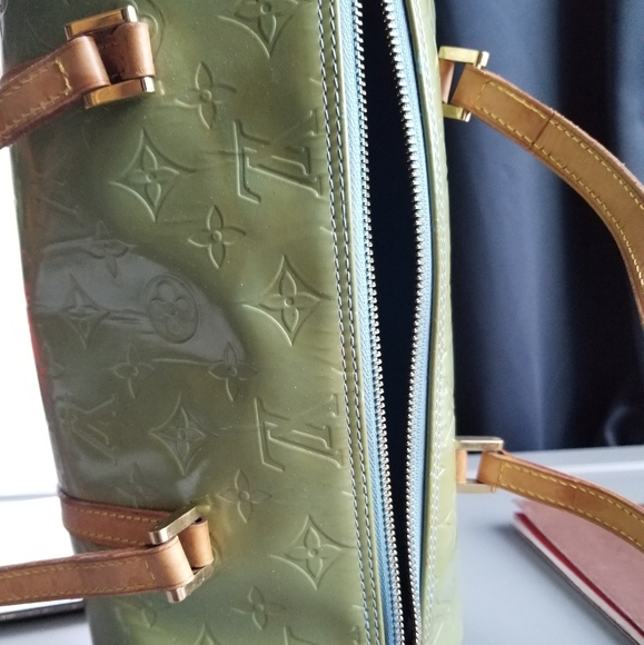 LOUIS VUITTON Beautiful Papillon Bedford Vernis - Picture 5 of 16